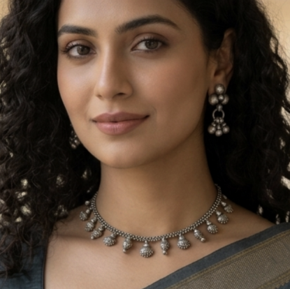 Silver Dome Bell Nacklace Set